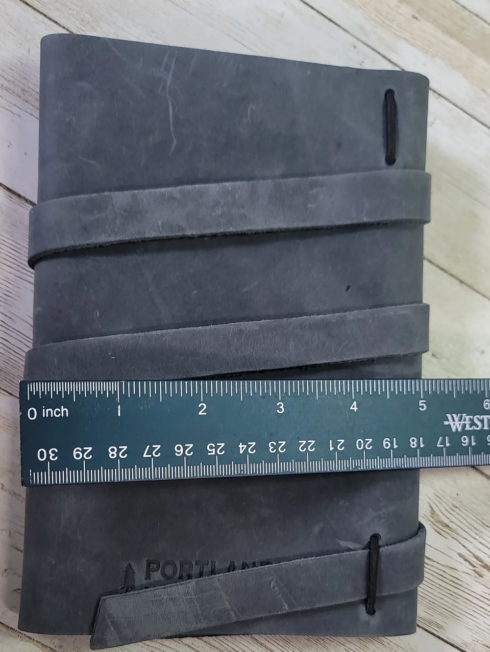 New PLG Portland Leather Goods Medium Wrap Journal Storm Grey with White Stone